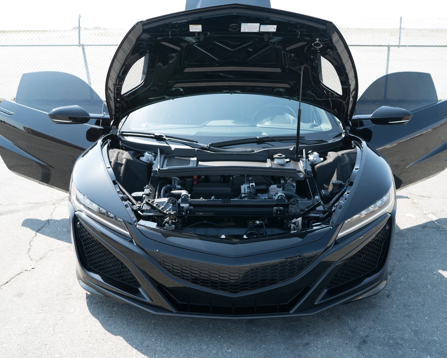 2017 Acura NC1 NSX - Image 8 of 29