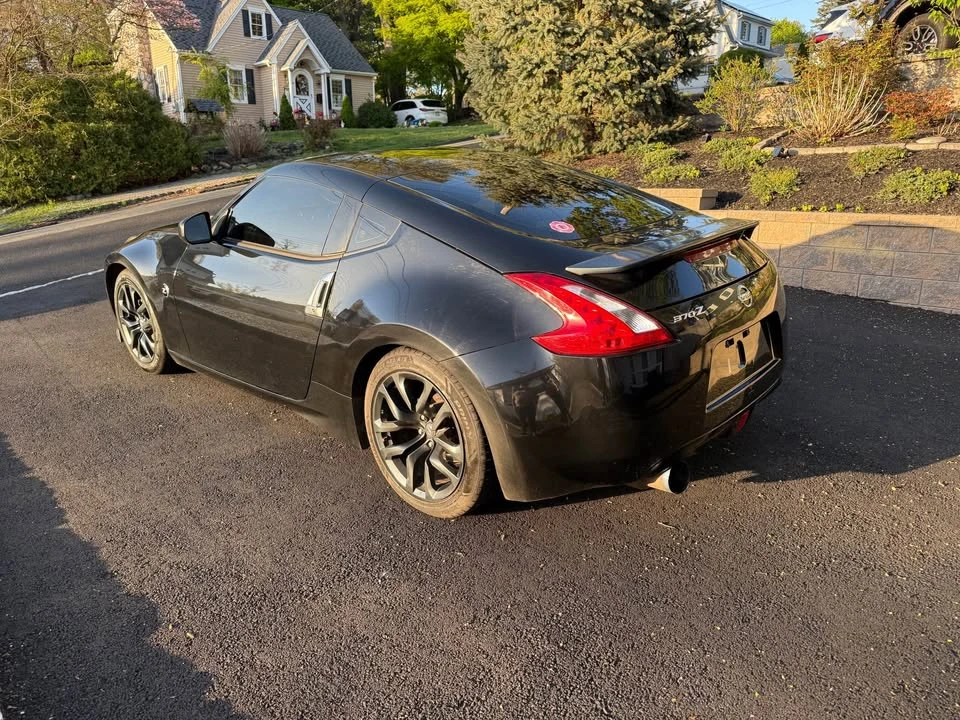 2017 Nissan 370Z 6th Gen - Image 2 of 9
