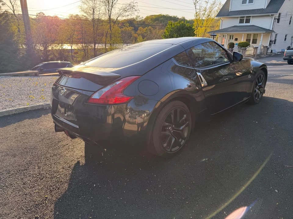2017 Nissan 370Z 6th Gen - Image 4 of 9