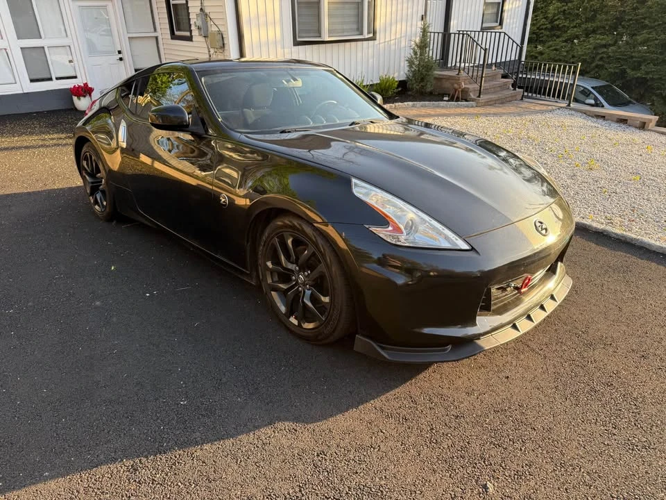 2017 Nissan 370Z 6th Gen - Image 5 of 9