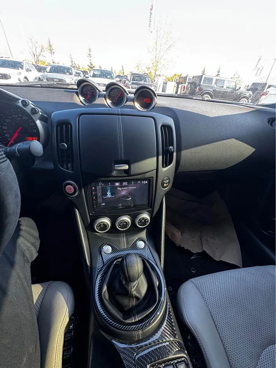 2017 Nissan 370Z 6th Gen - Image 8 of 10