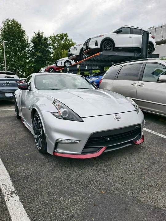 2017 Nissan 370Z 6th Gen - Image 2 of 10