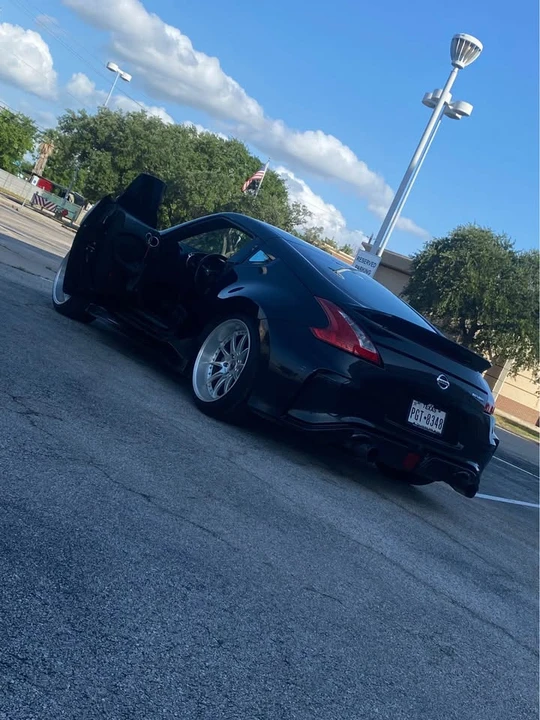 2017 Nissan 370Z 6th Gen - Image 4 of 14