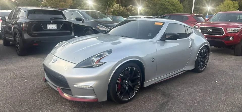 2017 Nissan 370Z 6th Gen - Image 3 of 9
