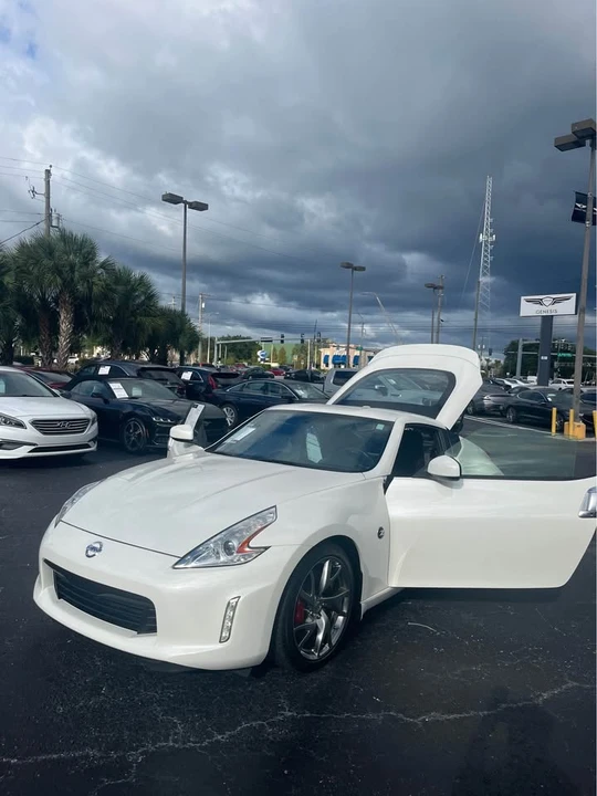 2017 Nissan 370Z 6th Gen - Image 2 of 5