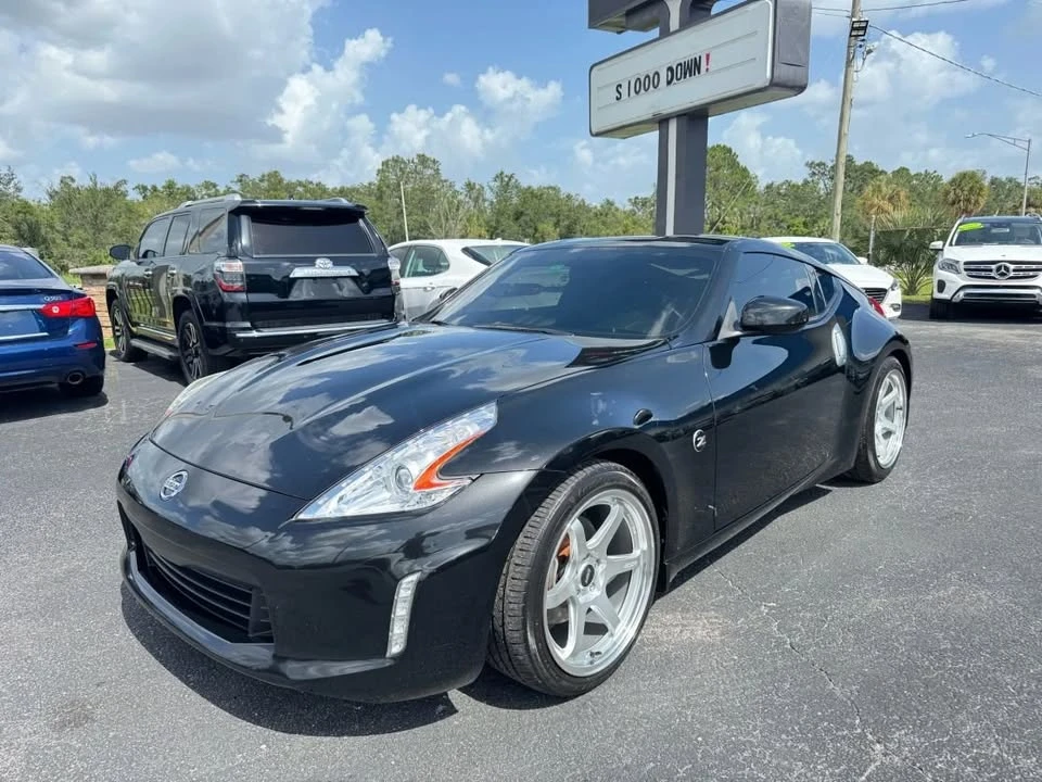 2017 Nissan 370Z 6th Gen - Image 2 of 16