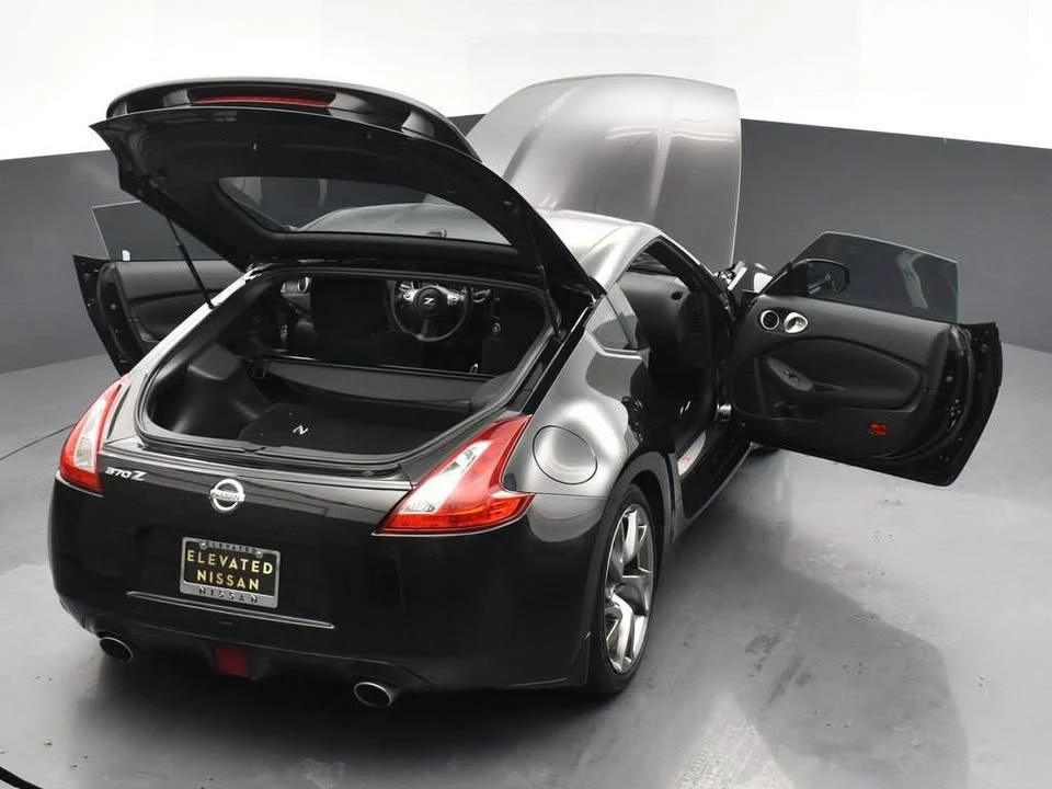2017 Nissan 370Z 6th Gen - Image 9 of 18