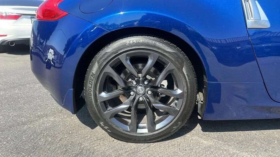 2017 Nissan 370Z 6th Gen - Image 18 of 19