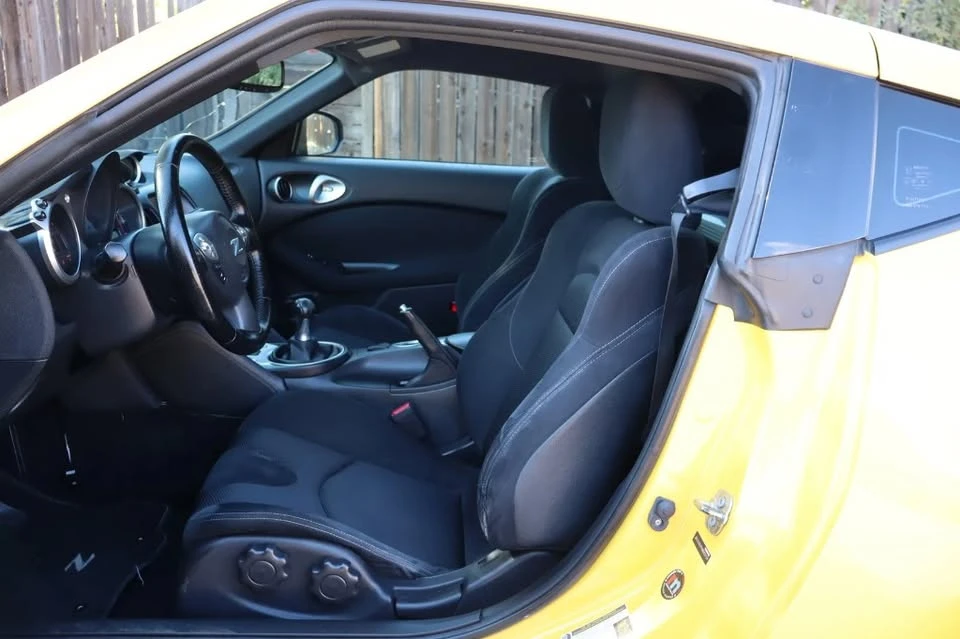 2017 Nissan 370Z 6th Gen - Image 8 of 10