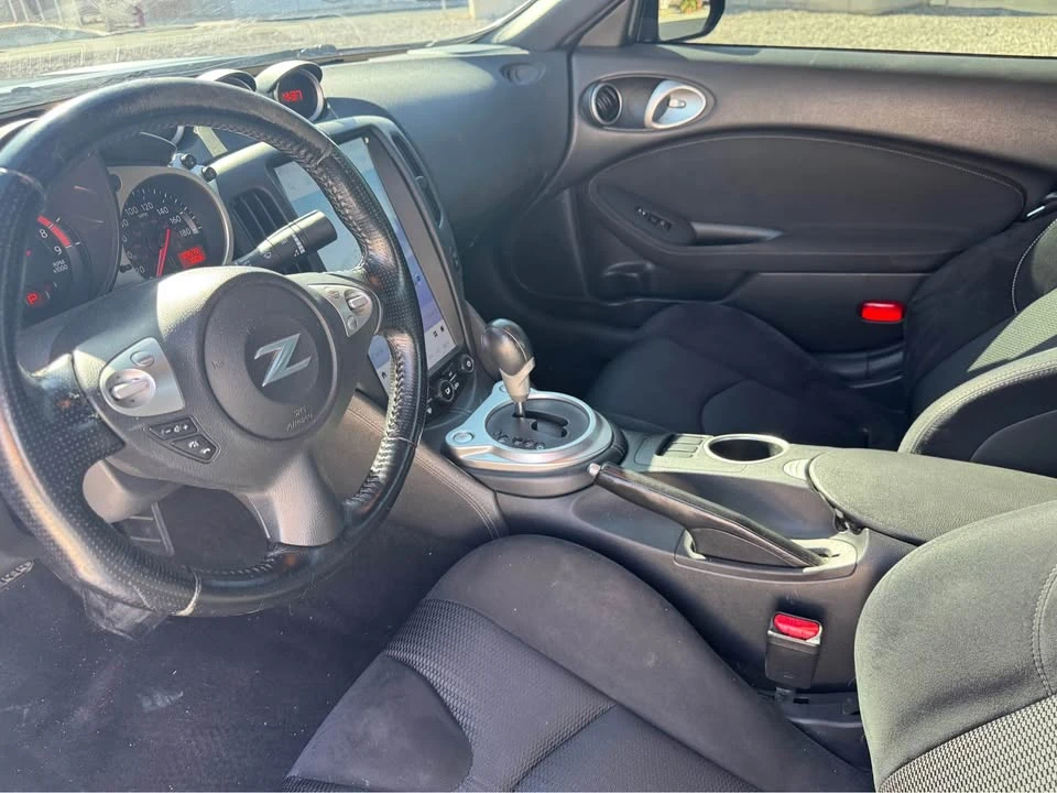 2017 Nissan 370Z 6th Gen - Image 4 of 8