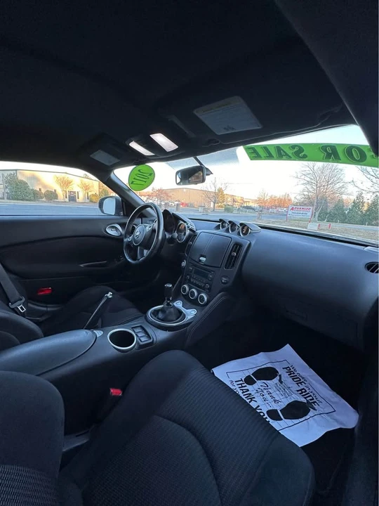 2017 Nissan 370Z 6th Gen - Image 4 of 7