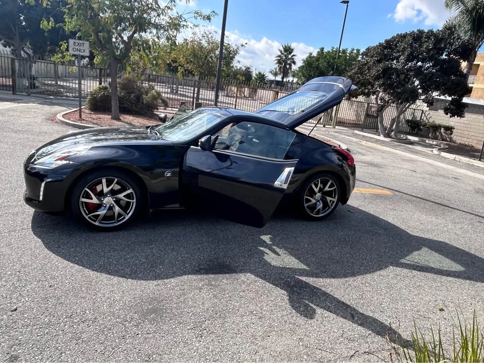 2017 Nissan 370Z 6th Gen - Image 3 of 12