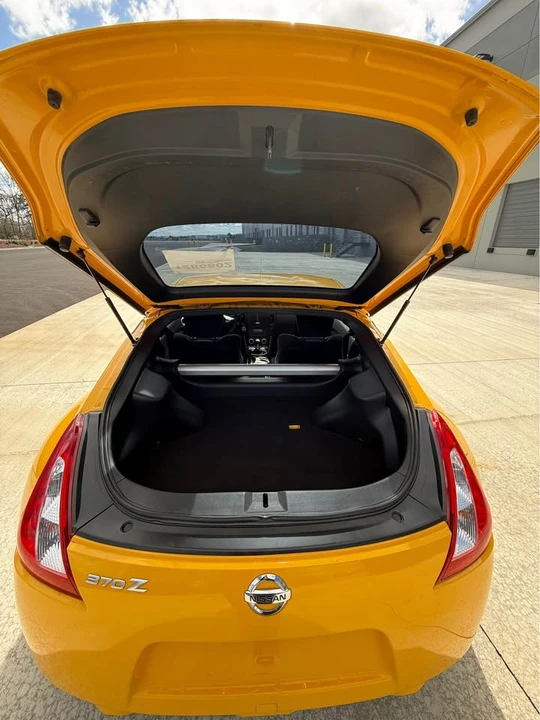 2017 Nissan 370Z 6th Gen - Image 8 of 10