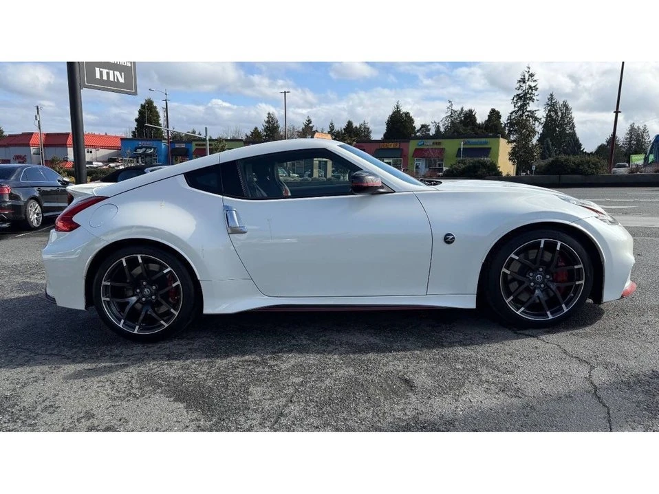 2017 Nissan 370Z 6th Gen - Image 8 of 19