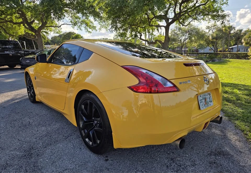 2017 Nissan 370Z 6th Gen - Image 4 of 10