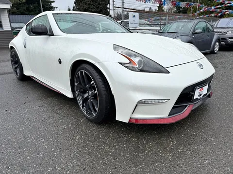 2017 Nissan 370Z NISMO