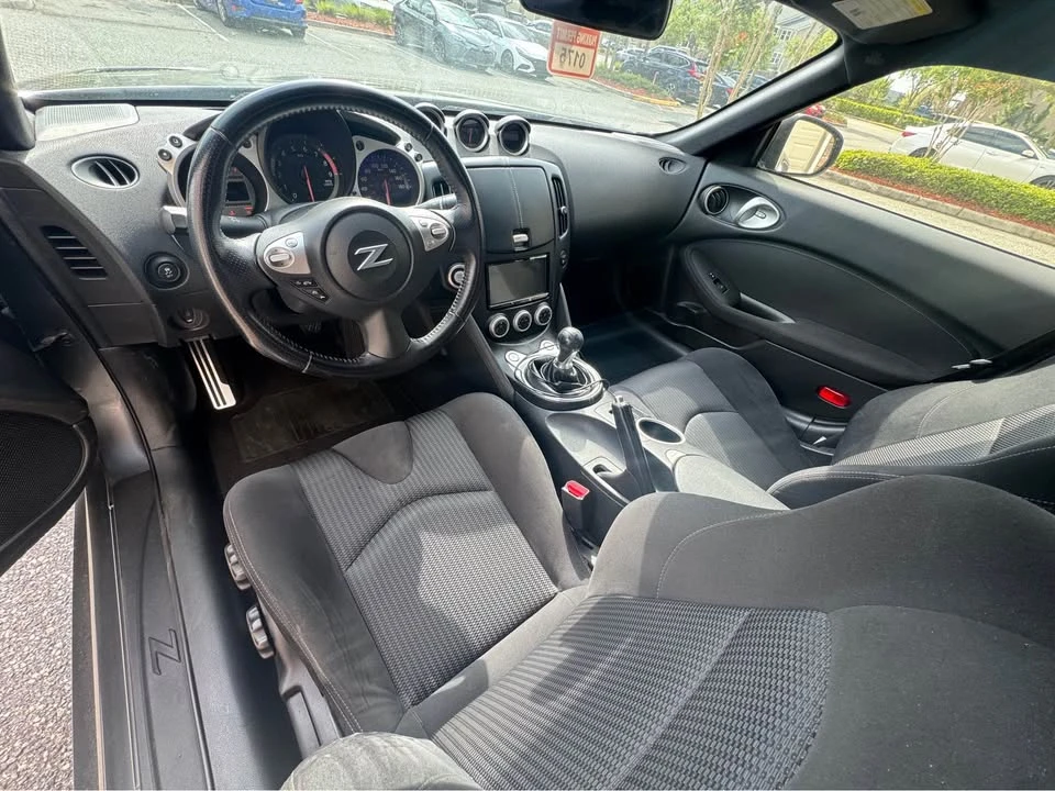 2017 Nissan 370Z 6th Gen - Image 9 of 11