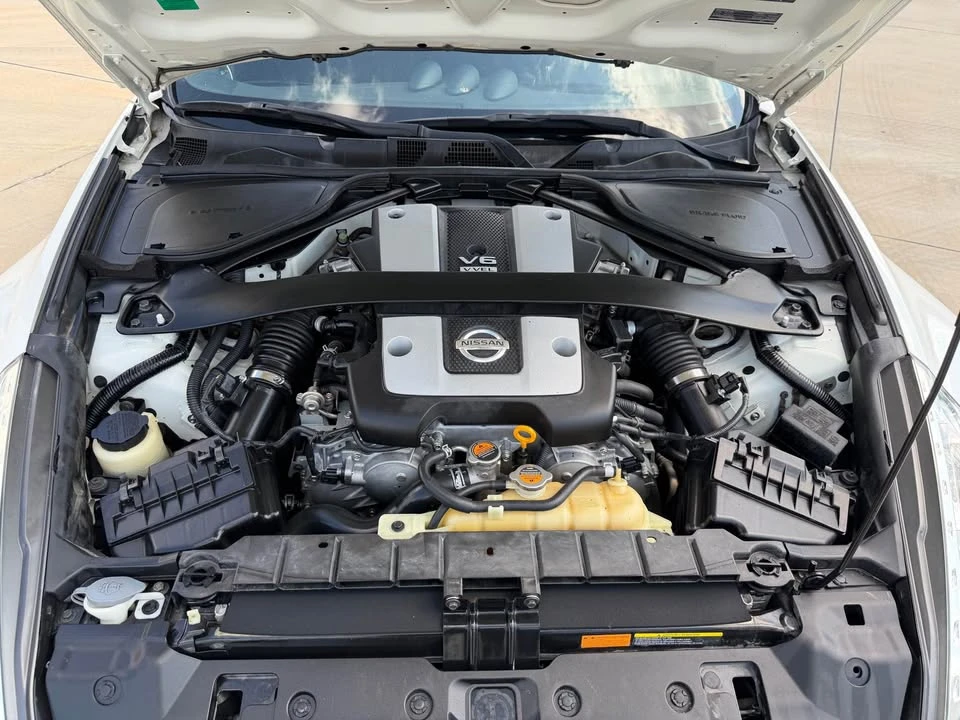 2017 Nissan 370Z 6th Gen - Image 14 of 16