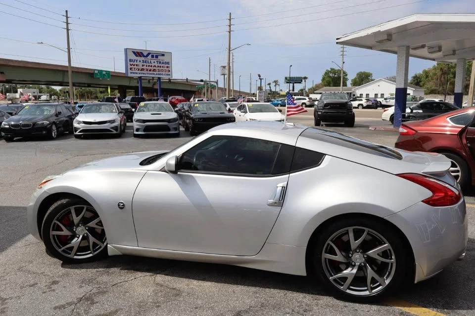 2017 Nissan 370Z 6th Gen - Image 5 of 19