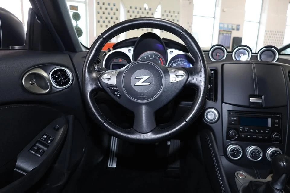 2017 Nissan 370Z 6th Gen - Image 13 of 19