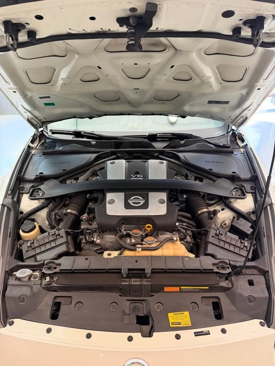 2017 Nissan 370Z 6th Gen - Image 14 of 15