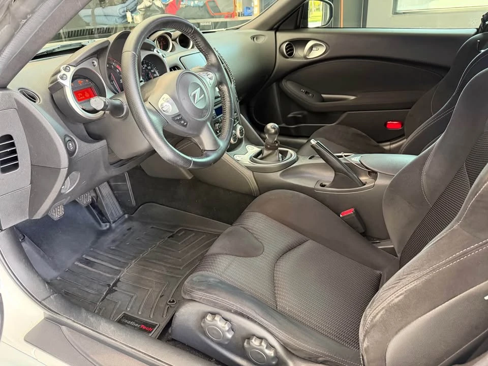 2017 Nissan 370Z 6th Gen - Image 7 of 15