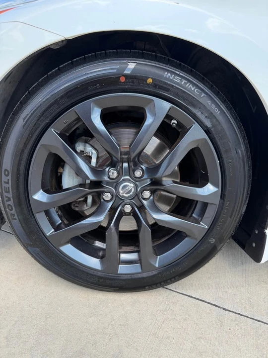 2017 Nissan 370Z 6th Gen - Image 15 of 16