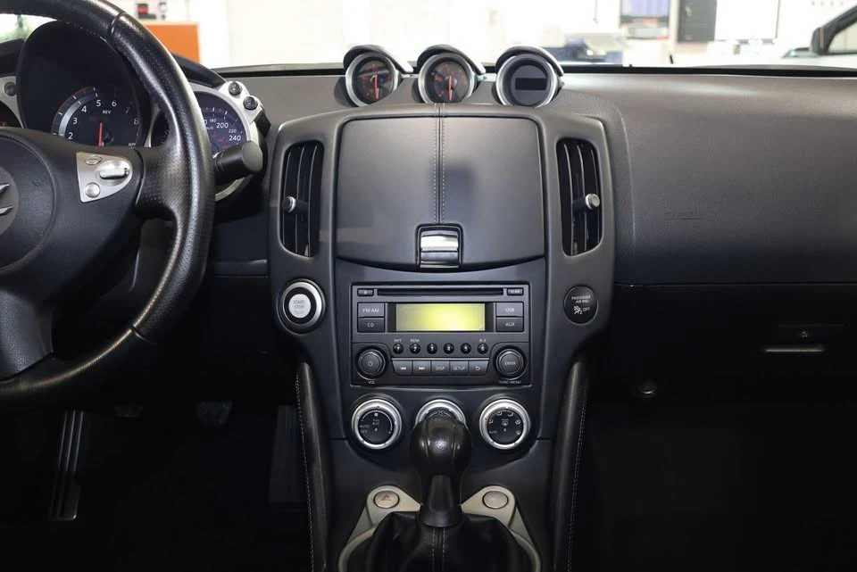 2017 Nissan 370Z 6th Gen - Image 14 of 19
