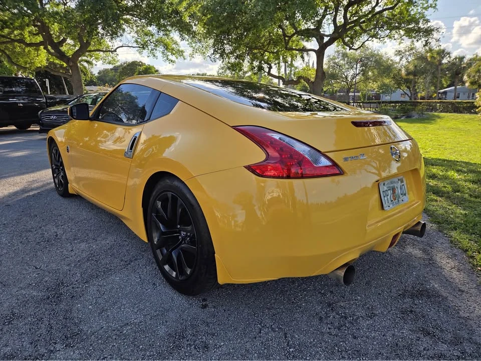 2017 Nissan 370Z 6th Gen - Image 6 of 10