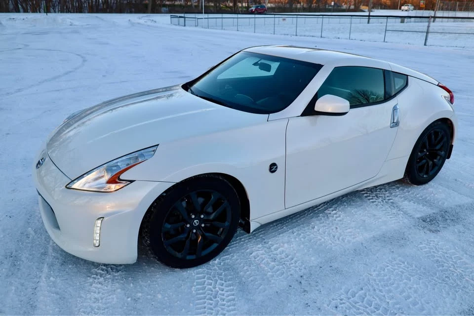 2017 Nissan 370Z 6th Gen - Image 7 of 20