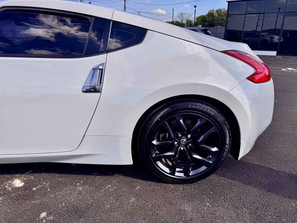 2017 Nissan 370Z 6th Gen - Image 6 of 15