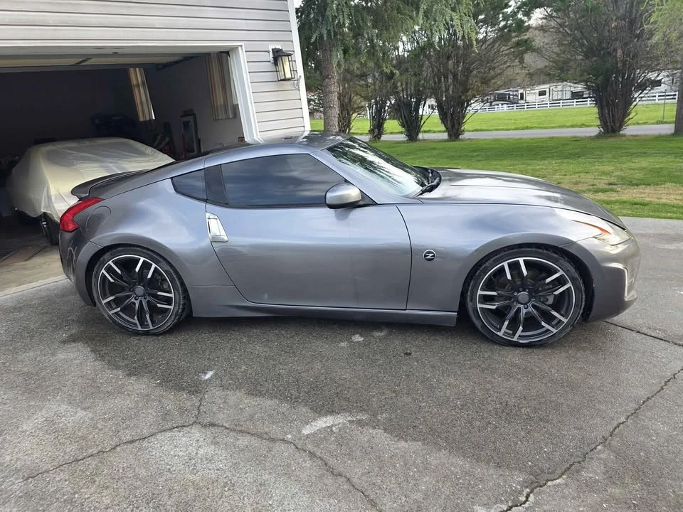 2017 Nissan 370Z 6th Gen - Image 2 of 10