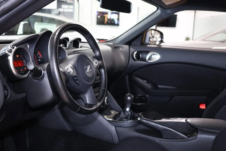 2017 Nissan 370Z 6th Gen - Image 8 of 19