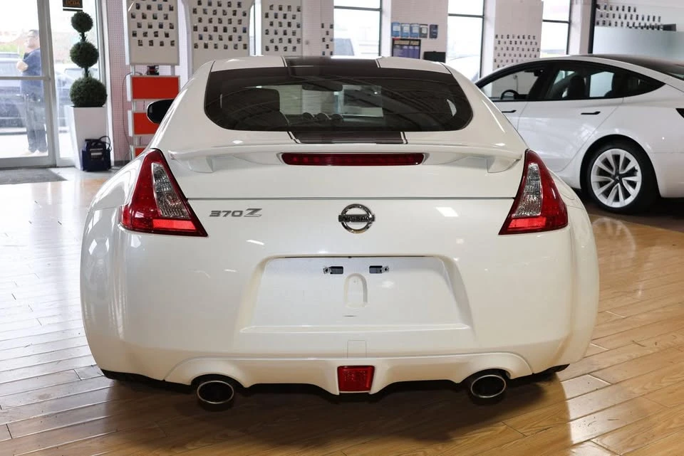 2017 Nissan 370Z 6th Gen - Image 5 of 19