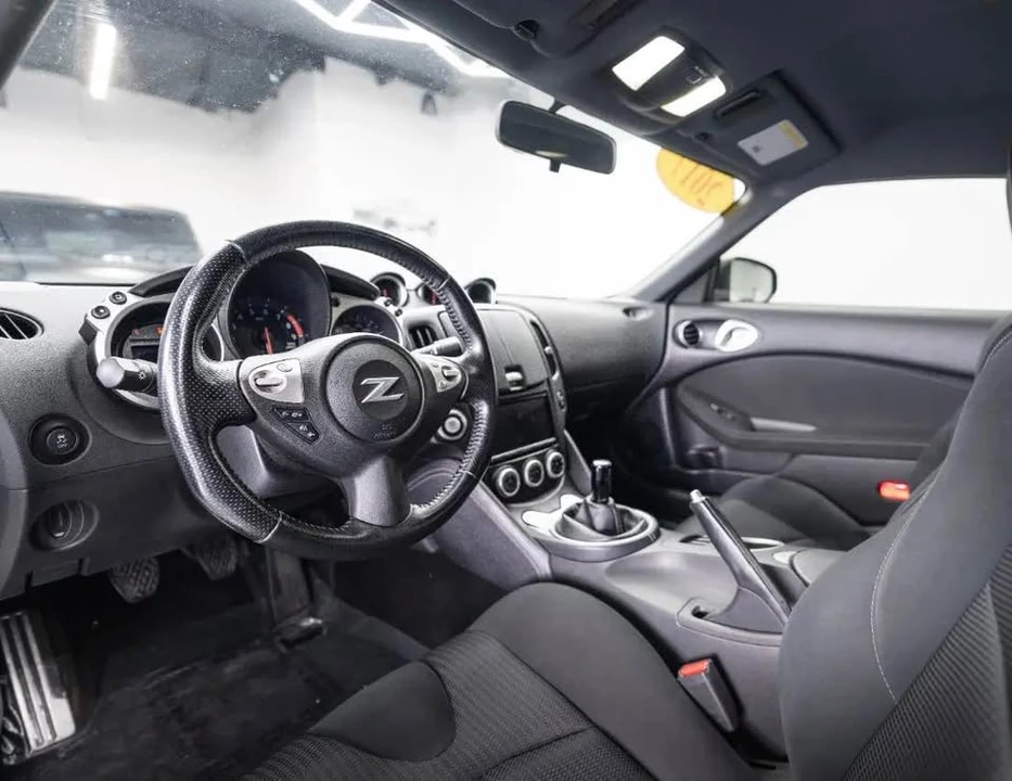 2017 Nissan 370Z 6th Gen - Image 2 of 9