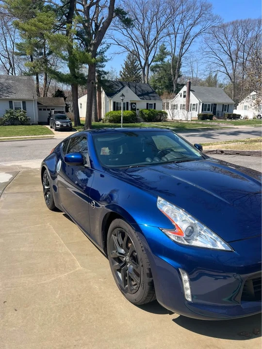 2017 Nissan 370Z 6th Gen - Image 4 of 10