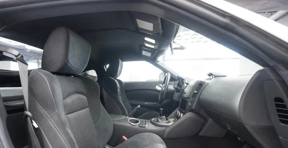 2017 Nissan 370Z 6th Gen - Image 4 of 9