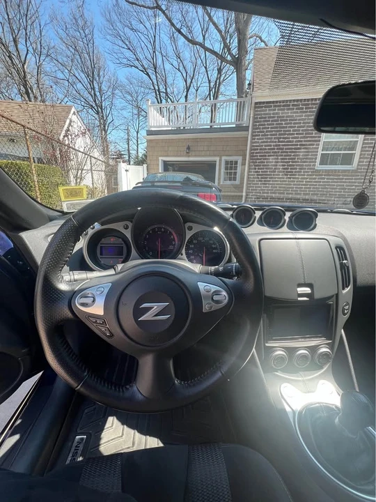 2017 Nissan 370Z 6th Gen - Image 8 of 10