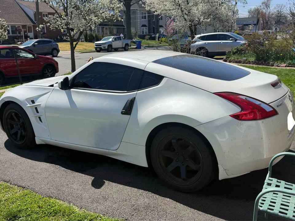 2017 Nissan 370Z 6th Gen - Image 5 of 15