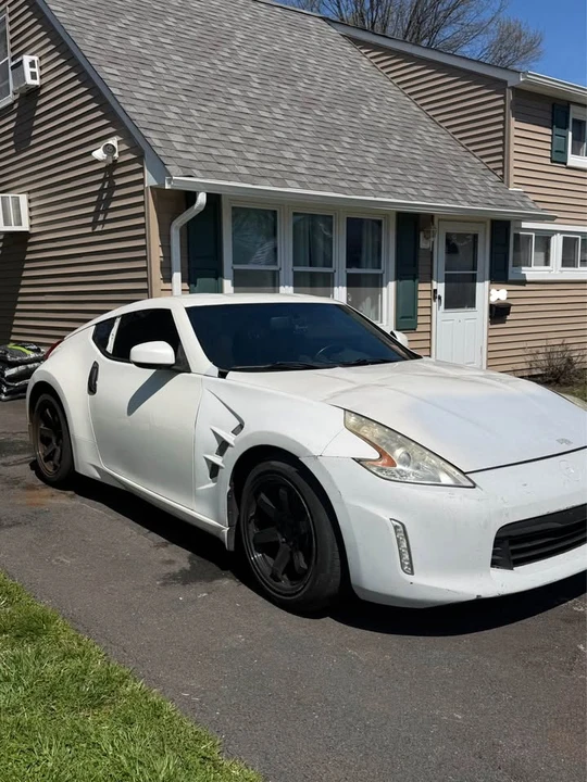 2017 Nissan 370Z 6th Gen - Image 3 of 15