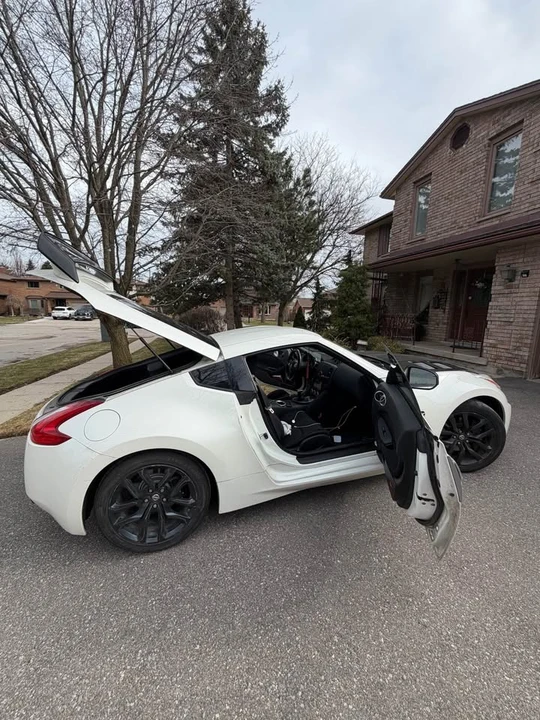 2017 Nissan 370Z 6th Gen - Image 2 of 8