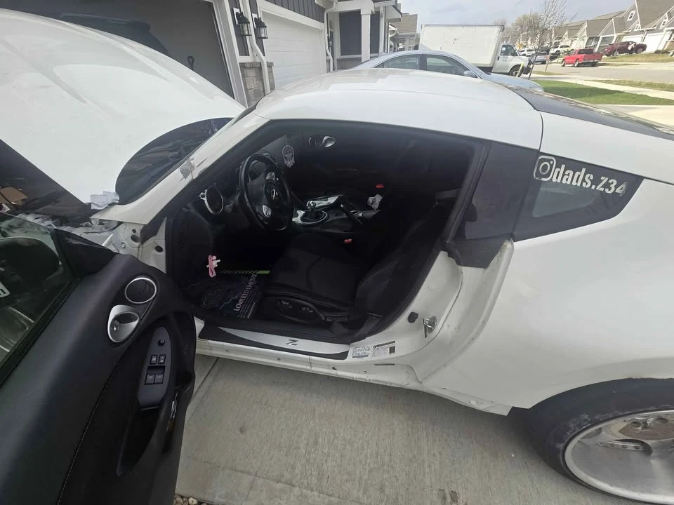 2017 Nissan 370Z 6th Gen - Image 5 of 11