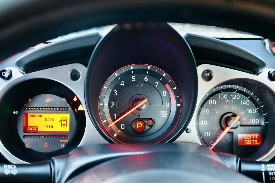 2017 Nissan 370Z 6th Gen - Image 15 of 19