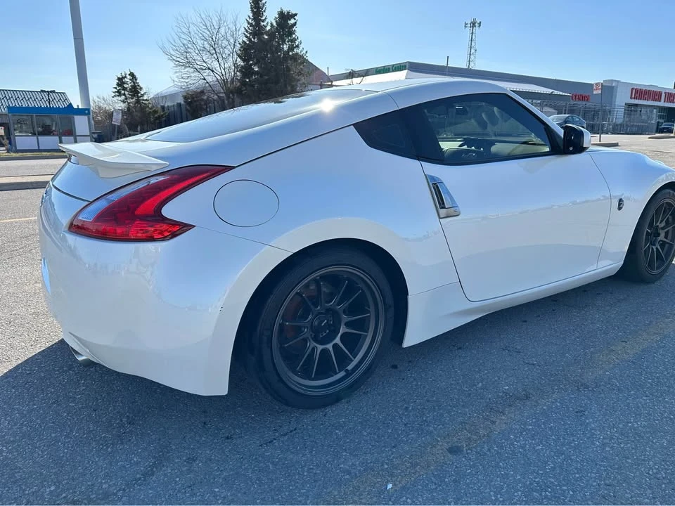 2017 Nissan 370Z 6th Gen - Image 10 of 11