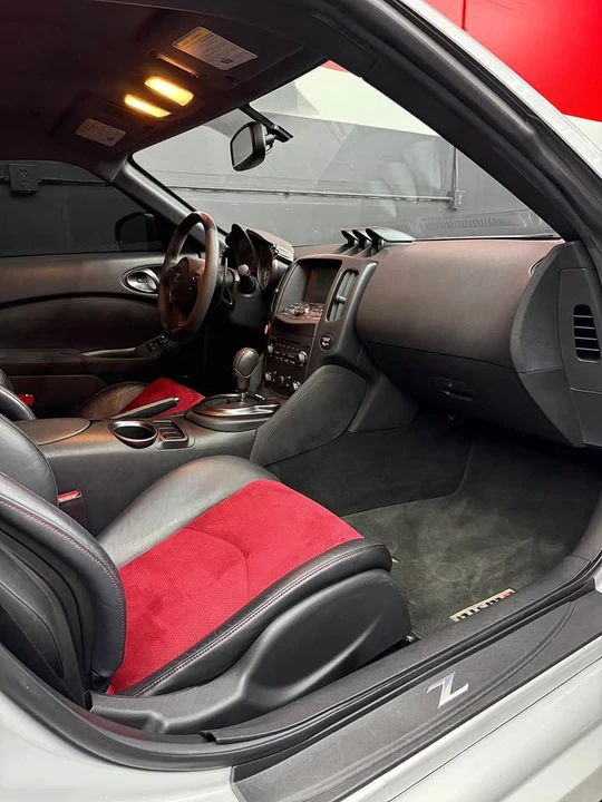 2017 Nissan 370Z 6th Gen - Image 8 of 17