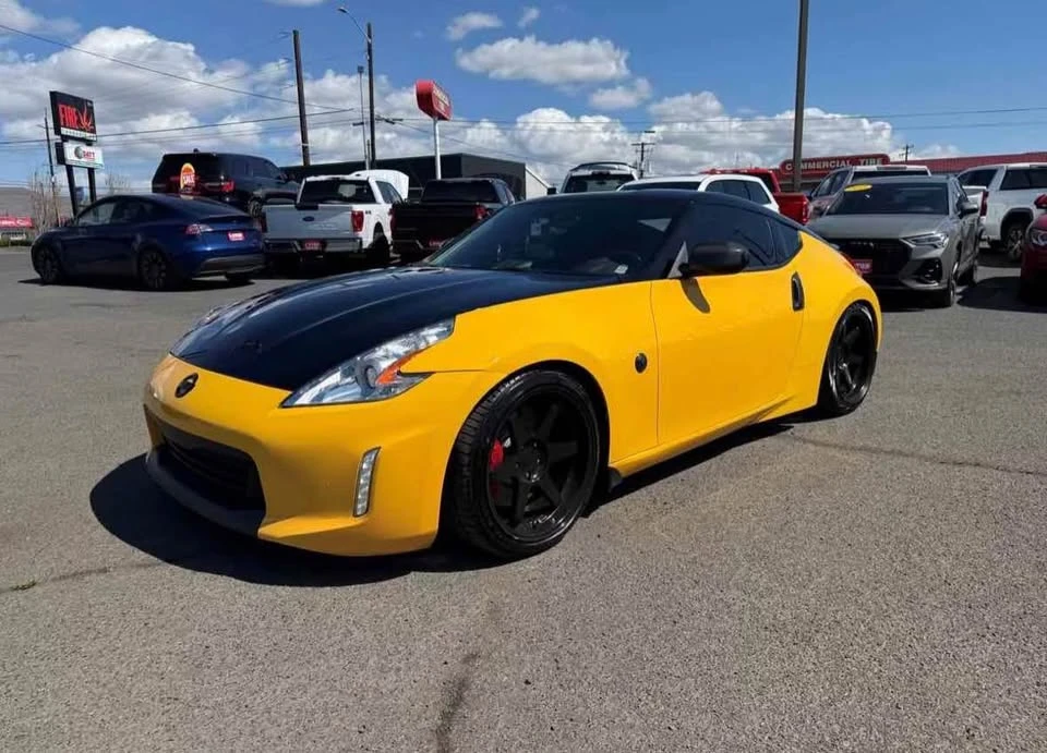 2017 Nissan 370Z 6th Gen - Image 3 of 5