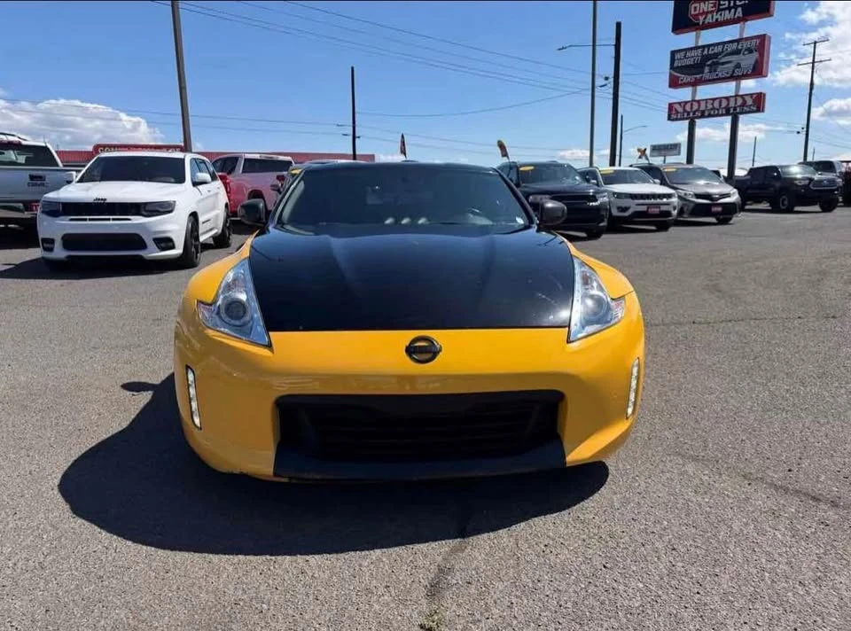 2017 Nissan 370Z 6th Gen - Image 2 of 5