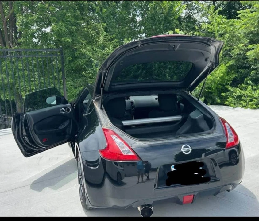 2017 Nissan 370Z 6th Gen - Image 4 of 7