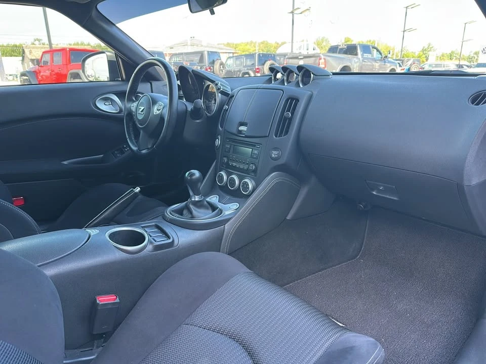 2017 Nissan 370Z 6th Gen - Image 10 of 14