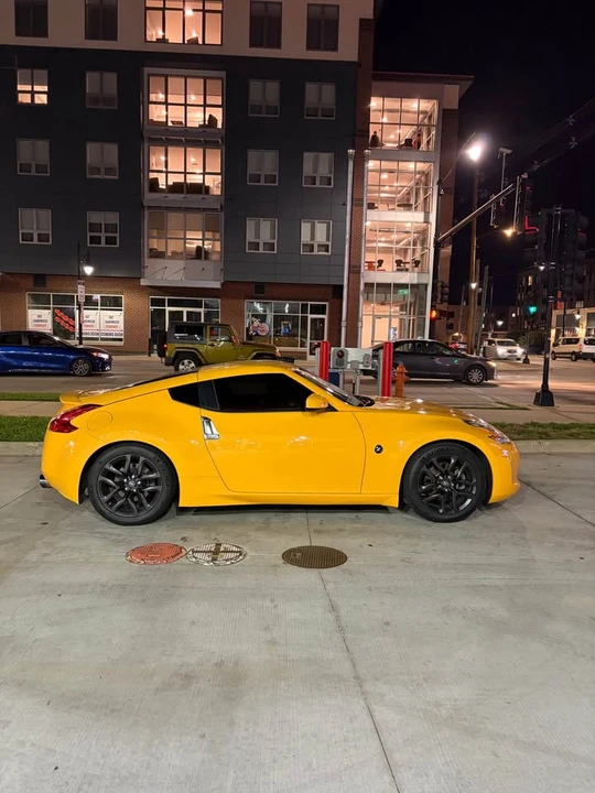 2017 Nissan 370Z 6th Gen - Image 6 of 10